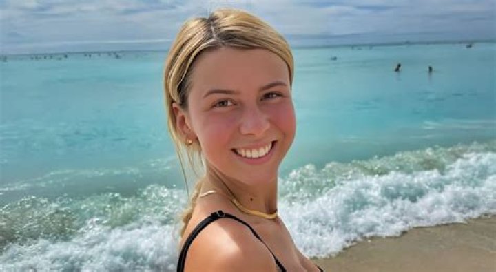 Alexis Welch Net Worth