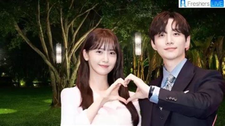 Are Yoona and Junho Dating? Everything About Their Dating History
