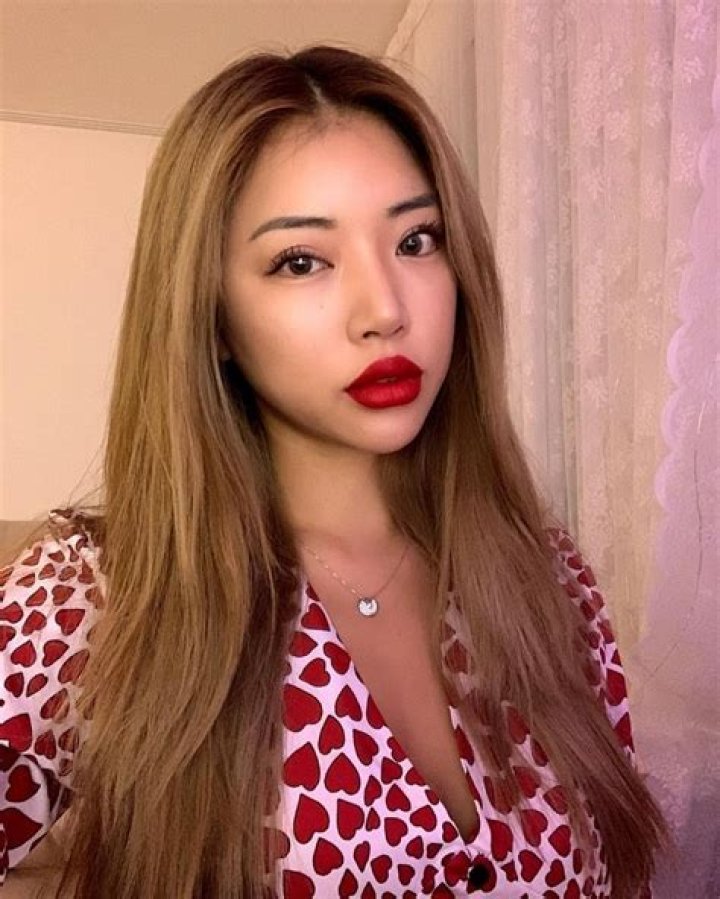 Bella Jang