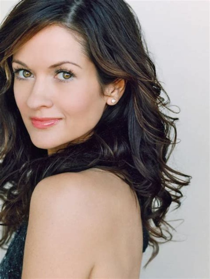 Catherine Taber Net Worth