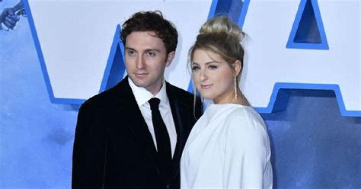 Daryl Sabara Net Worth: Details About Age, Wife, Child, Height, Movies - SarkariResult