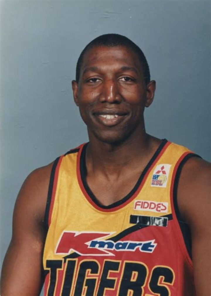 Dave Simmons (footballer)