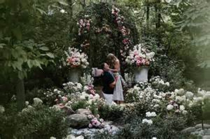 Kylie Minogue's Relationship Update: Is She Engaged? Details on Kylie Minogue's Engagement. - SarkariResult