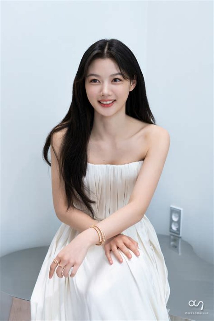 Lana Yoo Net Worth