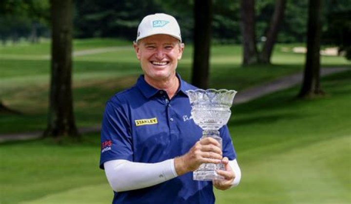 Mike Holland (golfer)