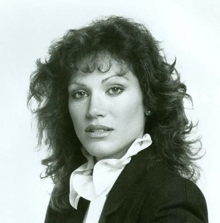 Pamela Hensley Net Worth
