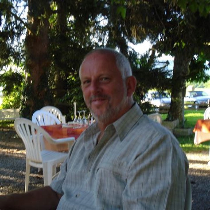Peter L. Harris