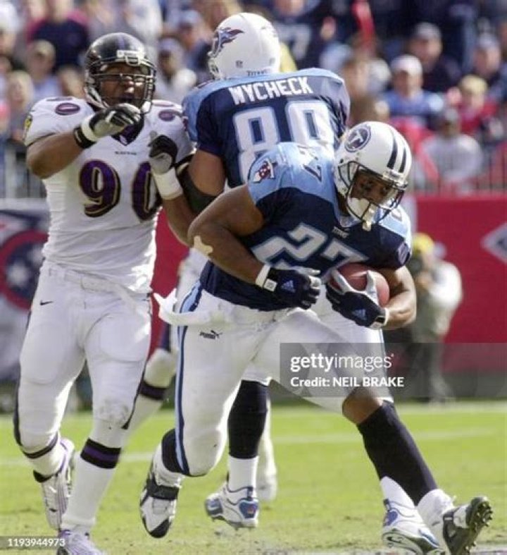 Rob Burnett (American football)