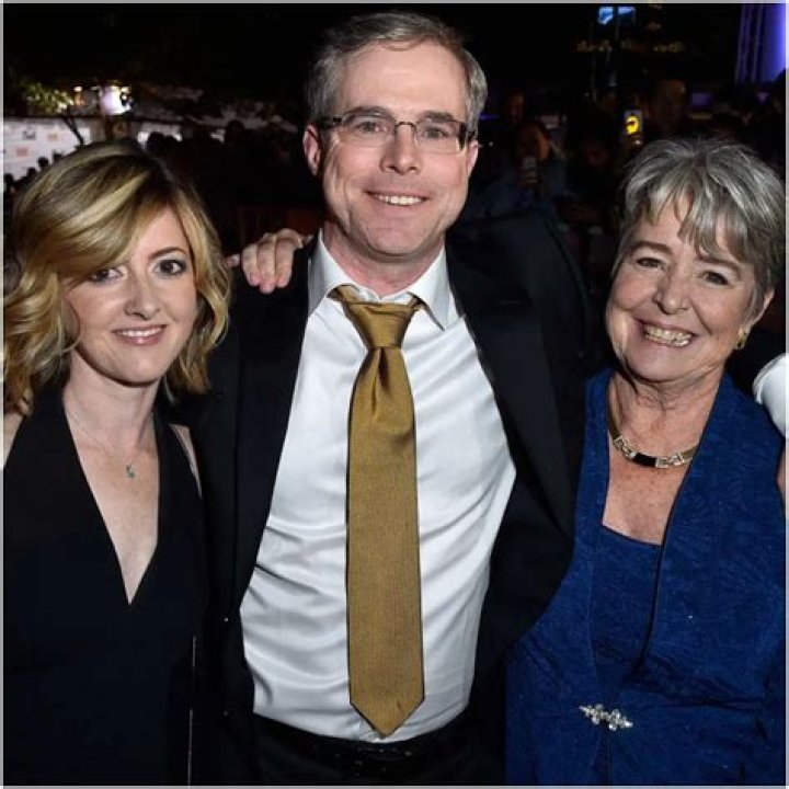Robbie Weir Net Worth: Career, Family, Age, Income, Wiki, Bio, All You Need to Know - SarkariResult