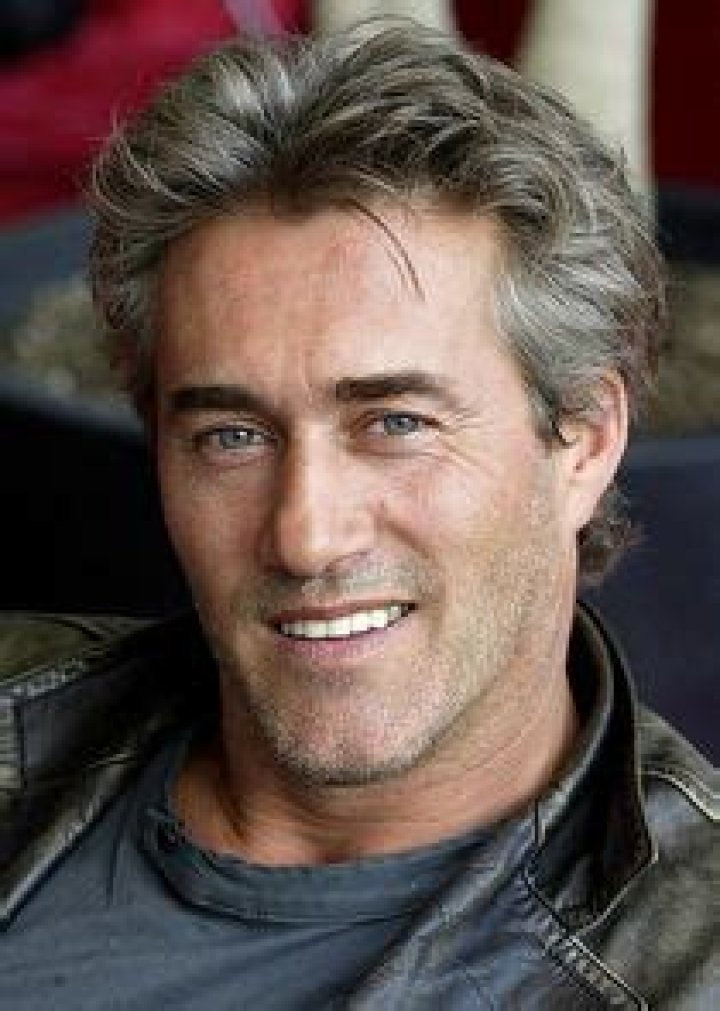 Roy Dupuis Net Worth