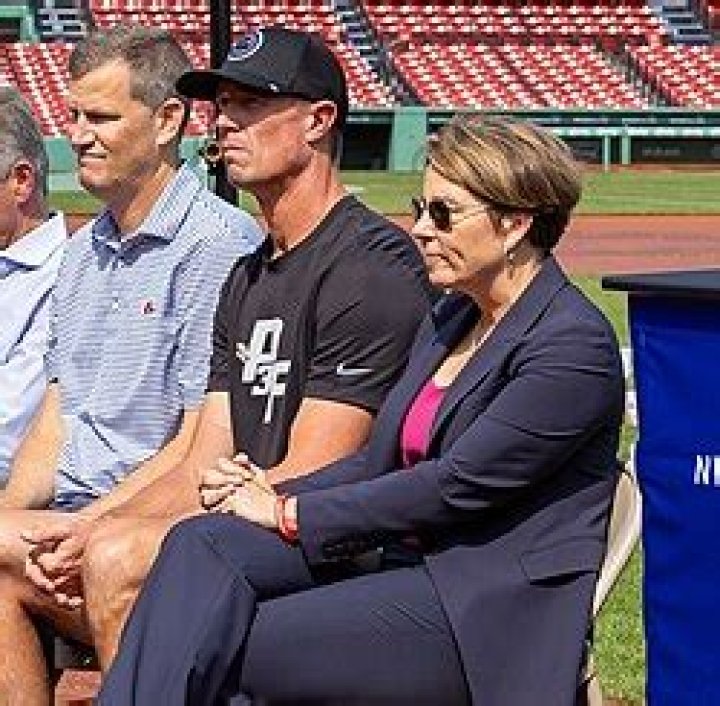 Sam Kennedy (baseball executive)