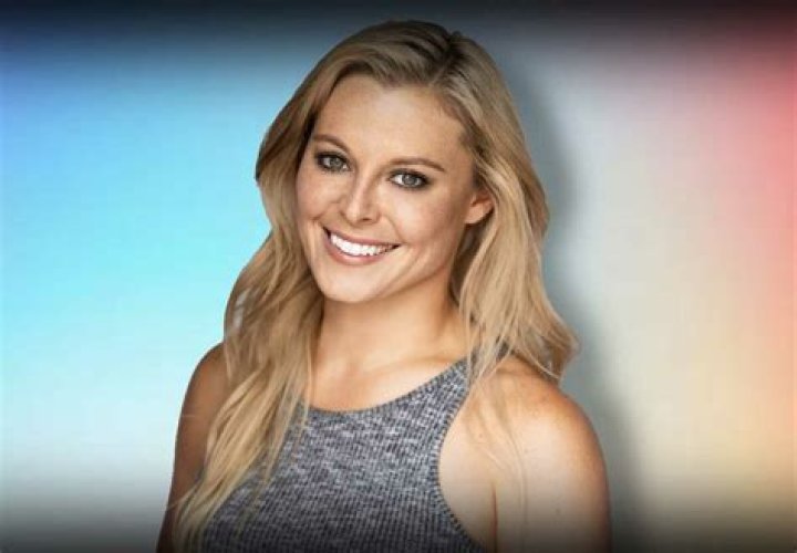 Samantha Lee Net Worth